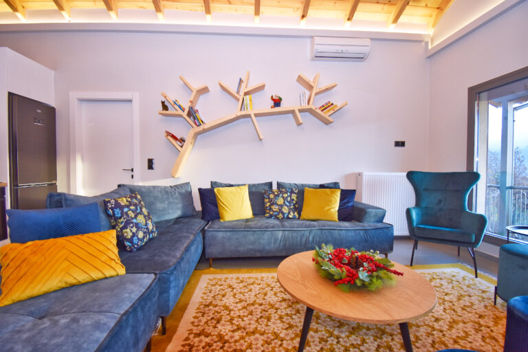 villa-sokratis-porti-living-room
